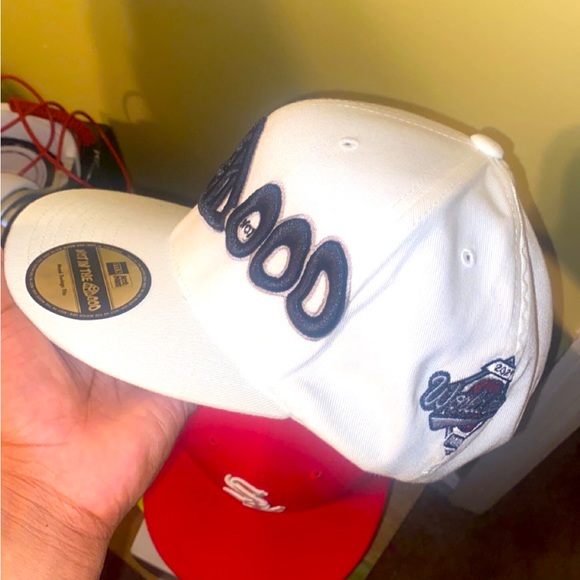 Mood Swings LA not in the mood custom fitted 7 5/8 - Picture 3 of 4